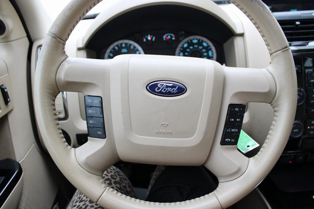 Used 2010 Ford Escape Limited image 20