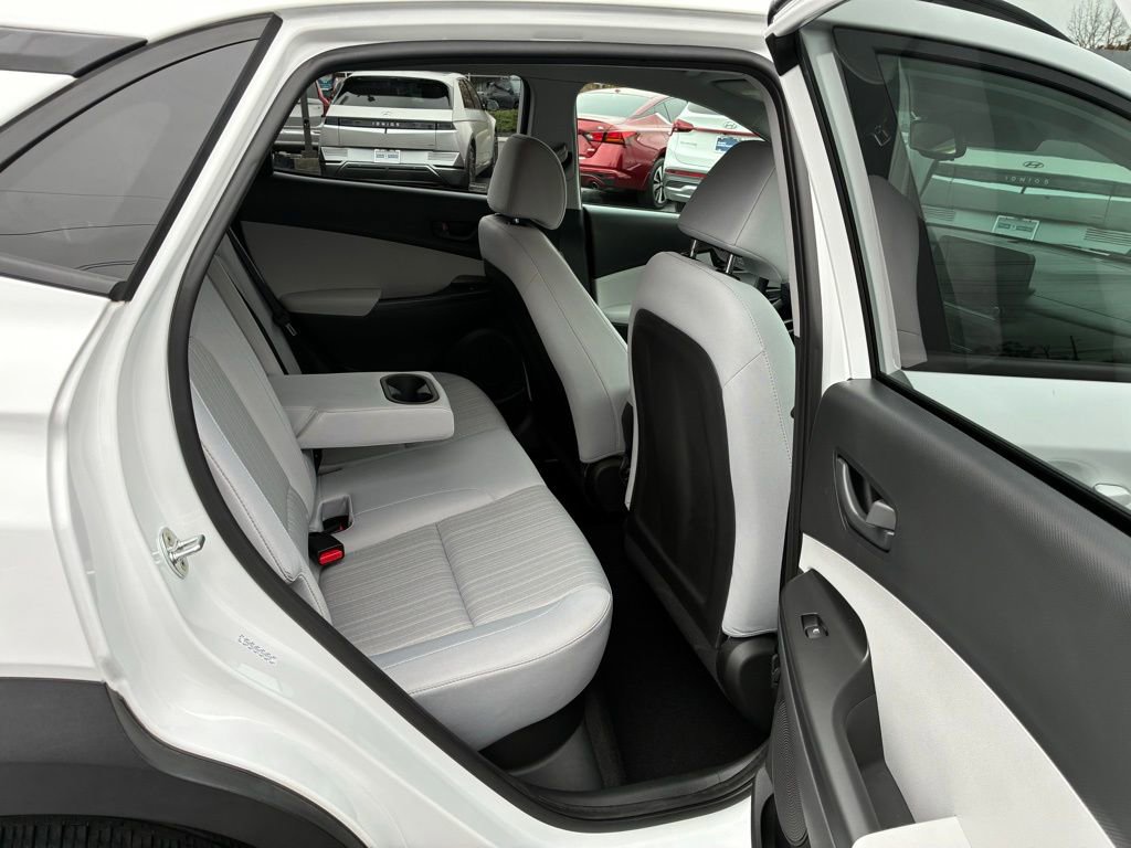 Used 2023 Hyundai Kona SEL w/ Cargo Package image 22