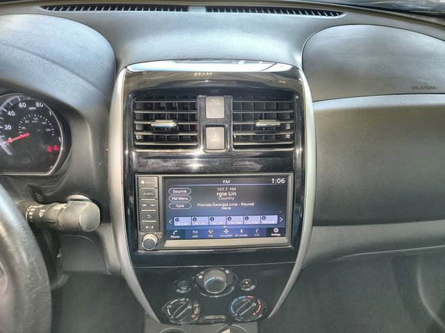 Used 2019 Nissan Versa SV w/ SV Special Edition Package FWD image 16