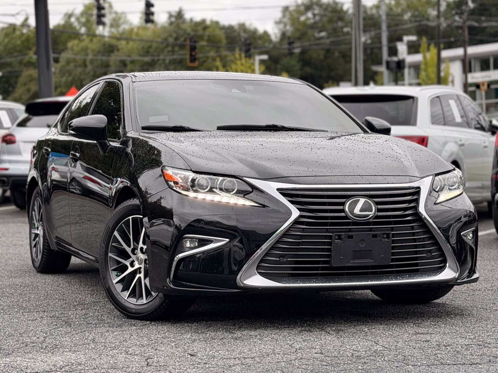 Used 2017 Lexus ES 350 w/ Luxury Package FWD image 7