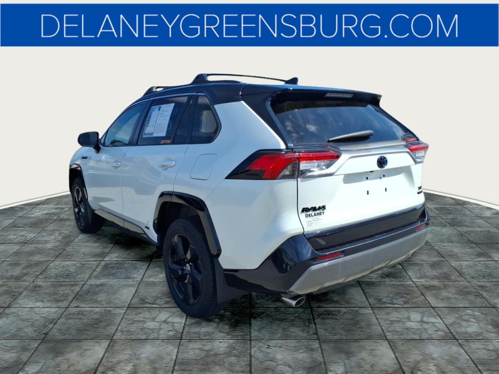 Used 2021 Toyota RAV4 XSE w/ Carpet Mat Package (TMS) AWD/4WD image 5