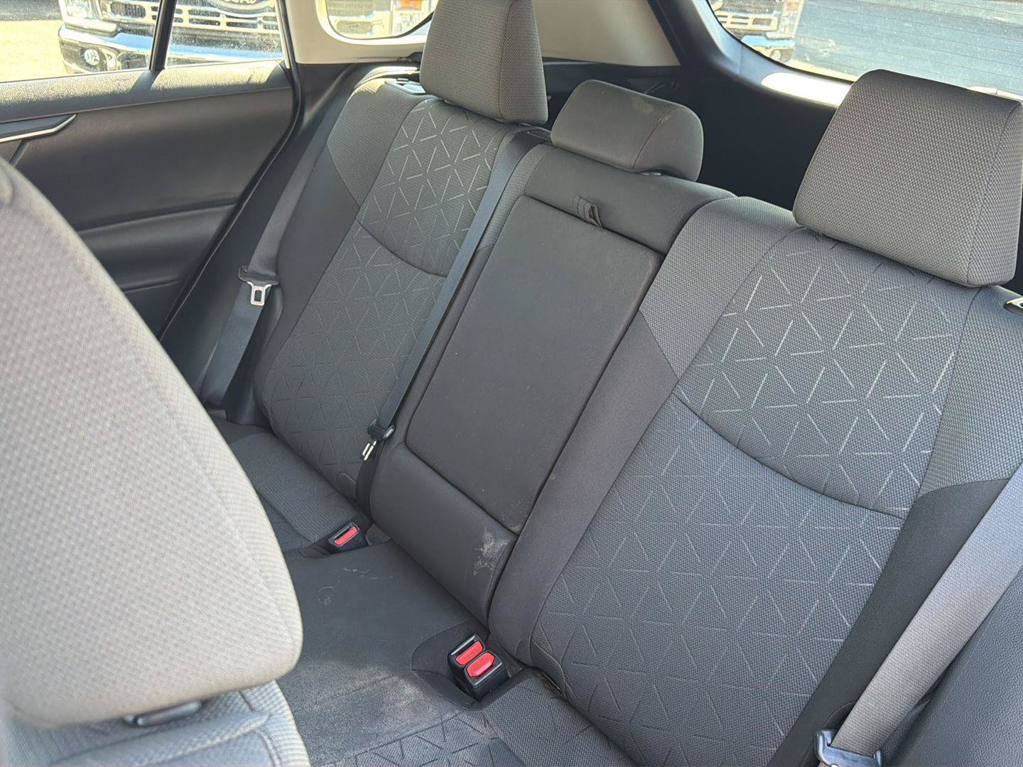 Used 2021 Toyota RAV4 XLE w/ Convenience Package AWD/4WD image 32