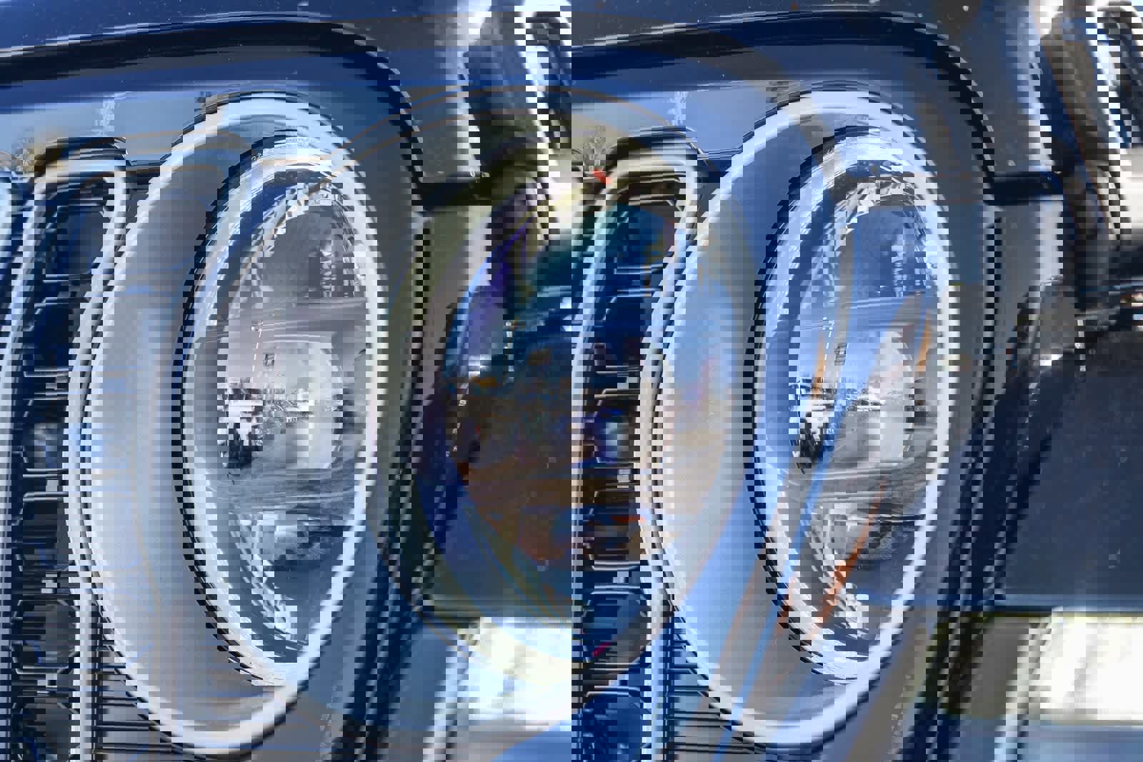 New 2025 Jeep Wrangler Sahara w/ Technology Group image 2