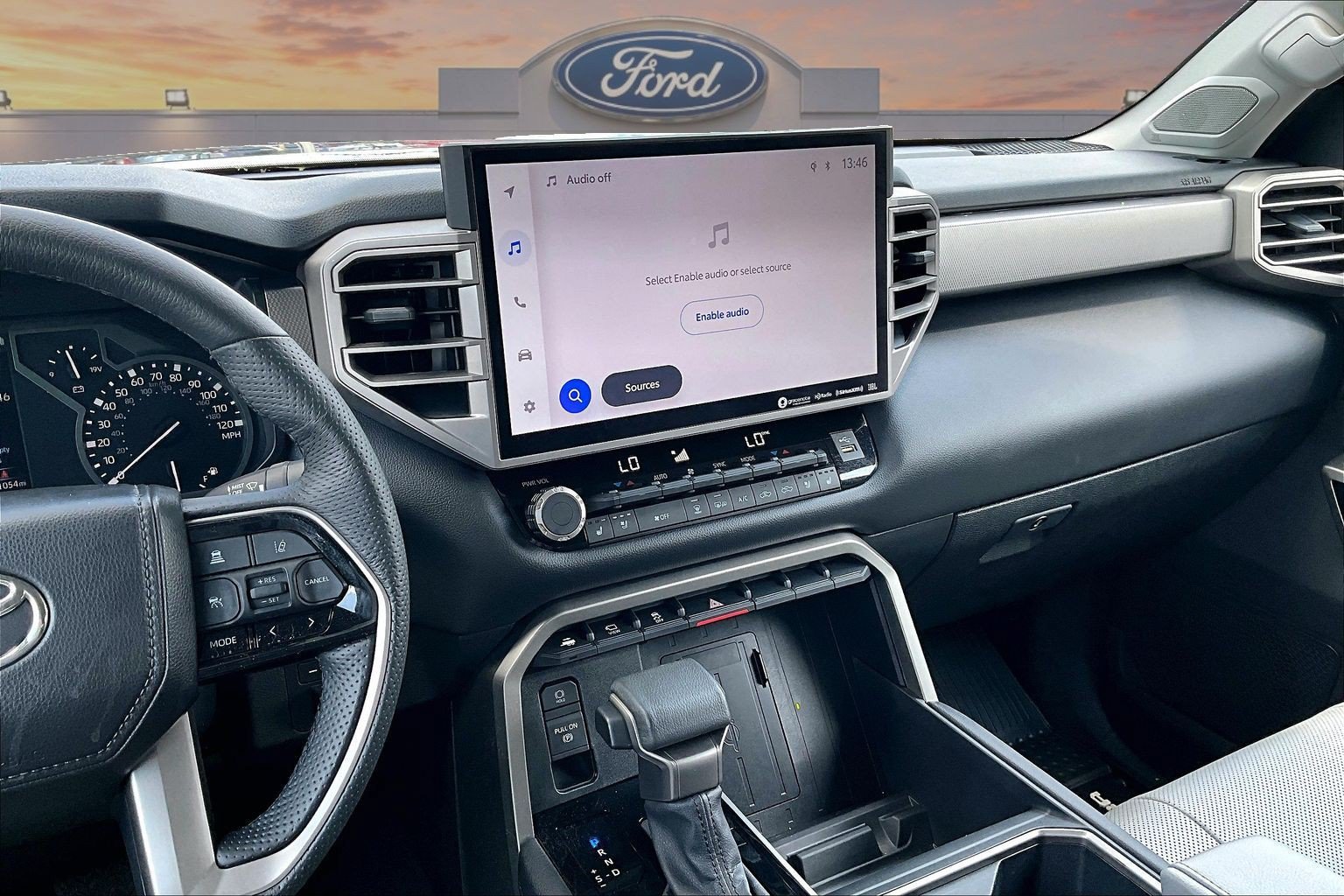 Used 2023 Toyota Tundra Limited AWD/4WD image 6