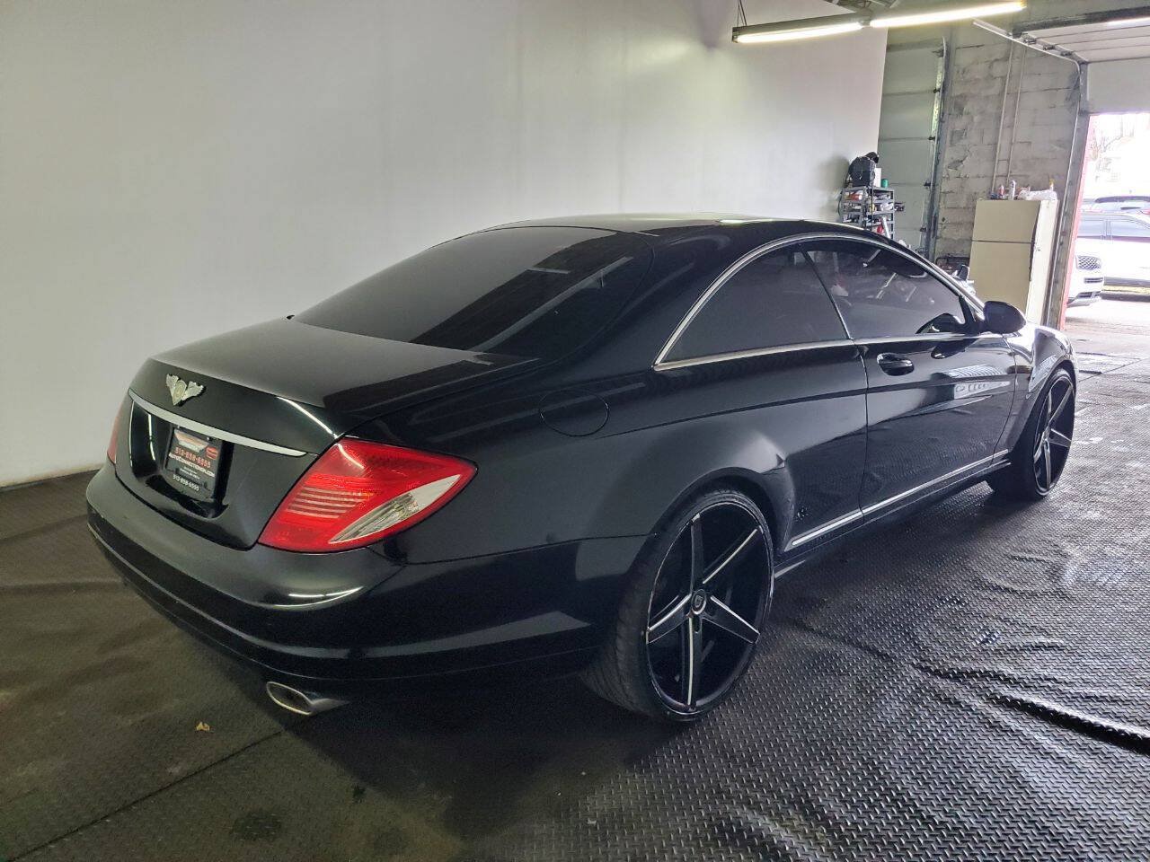 Used 2009 Mercedes-Benz CL 550 4MATIC image 7