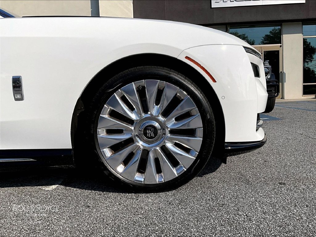 Certified 2024 Rolls-Royce Spectre w/ Spectre Launch Package AWD/4WD image 31