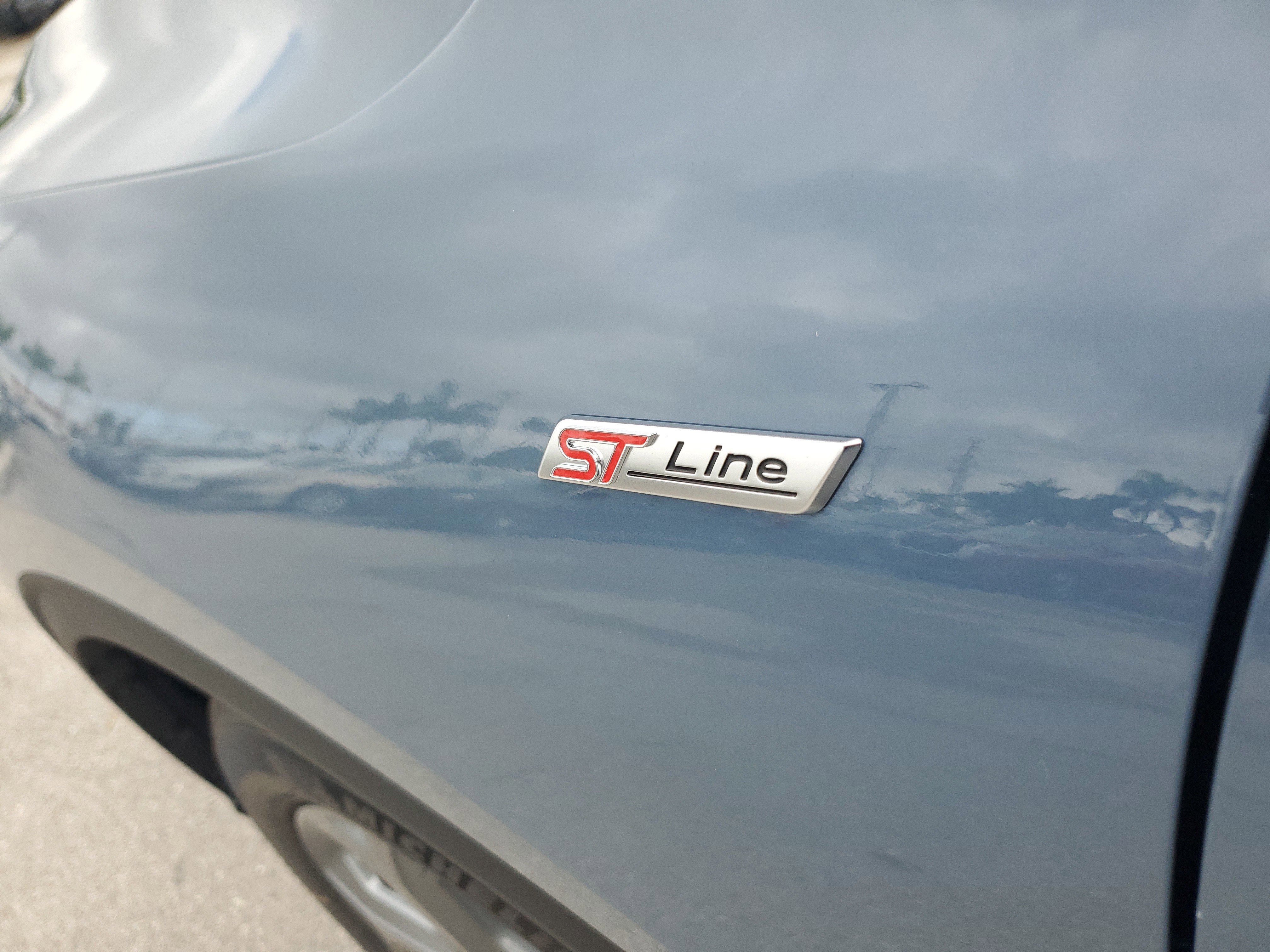 New 2026 Ford Escape ST-Line w/ Tech Pack #1 image 8