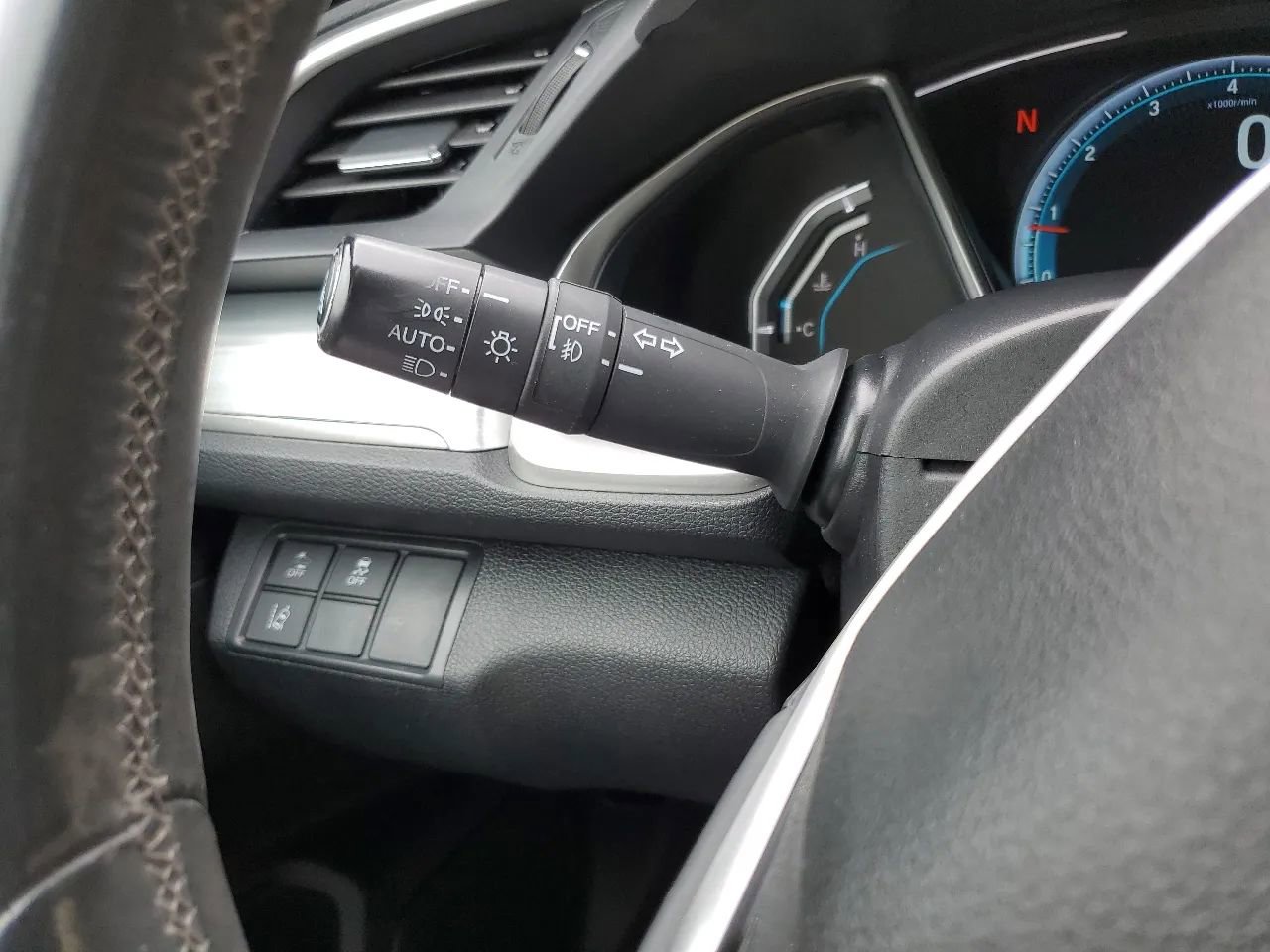 Used 2017 Honda Civic Touring image 27