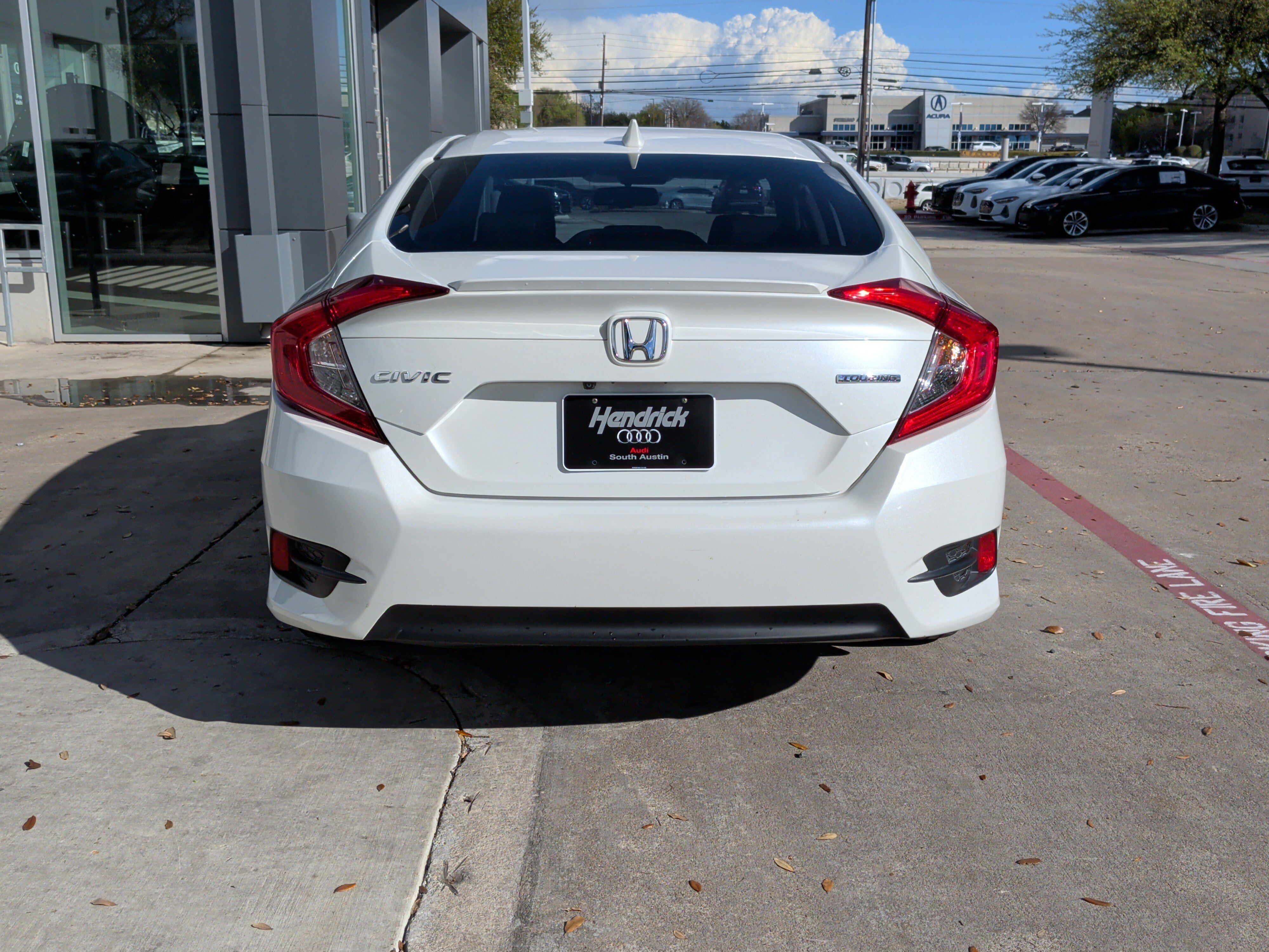 Used 2016 Honda Civic Touring image 9