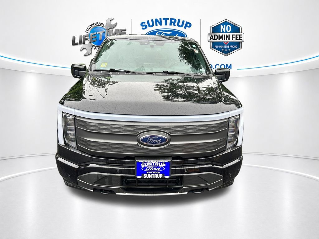 Used 2022 Ford F150 Lightning Lariat AWD/4WD image 10