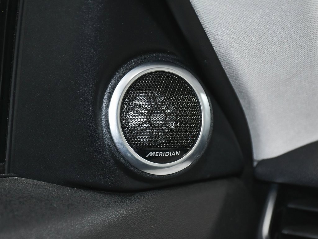 Used 2022 Land Rover Range Rover Evoque SE image 32