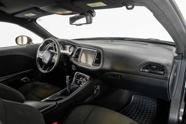 Used 2015 Dodge Challenger R/T Scat Pack RWD image 10