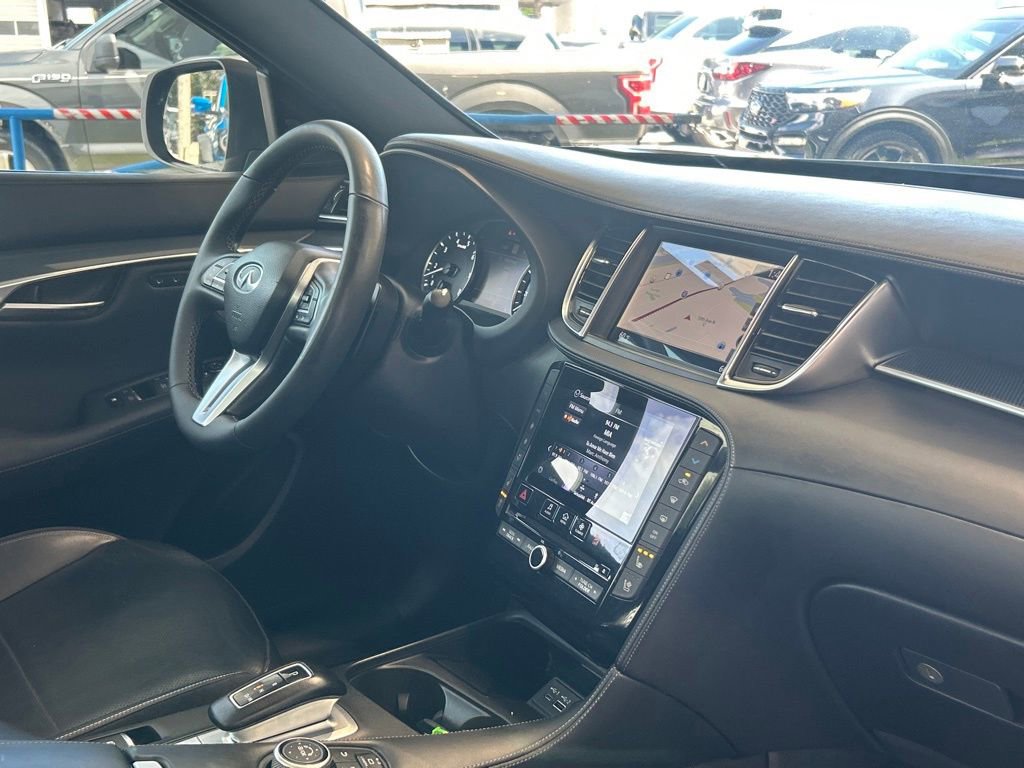 Used 2023 INFINITI QX50 Sport image 25