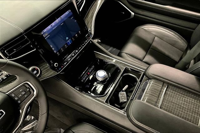 Used 2022 Jeep Wagoneer Series II image 16