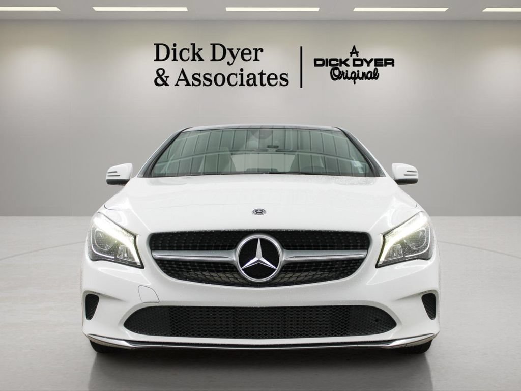 Used 2018 Mercedes-Benz CLA 250 image 4