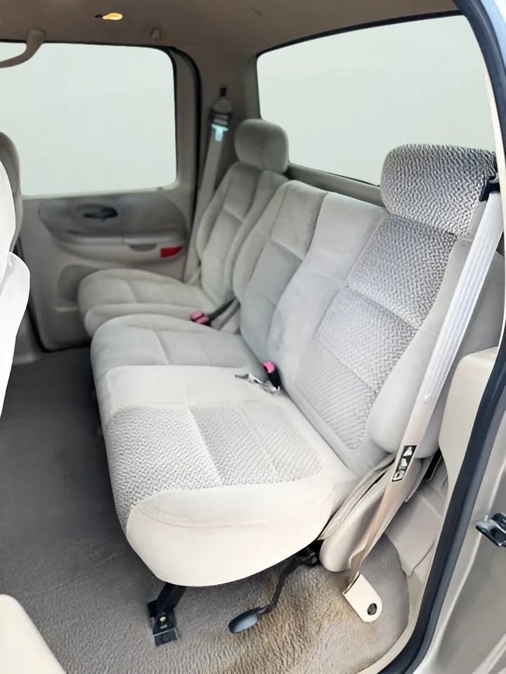 Used 2001 Ford F150 Lariat RWD image 16