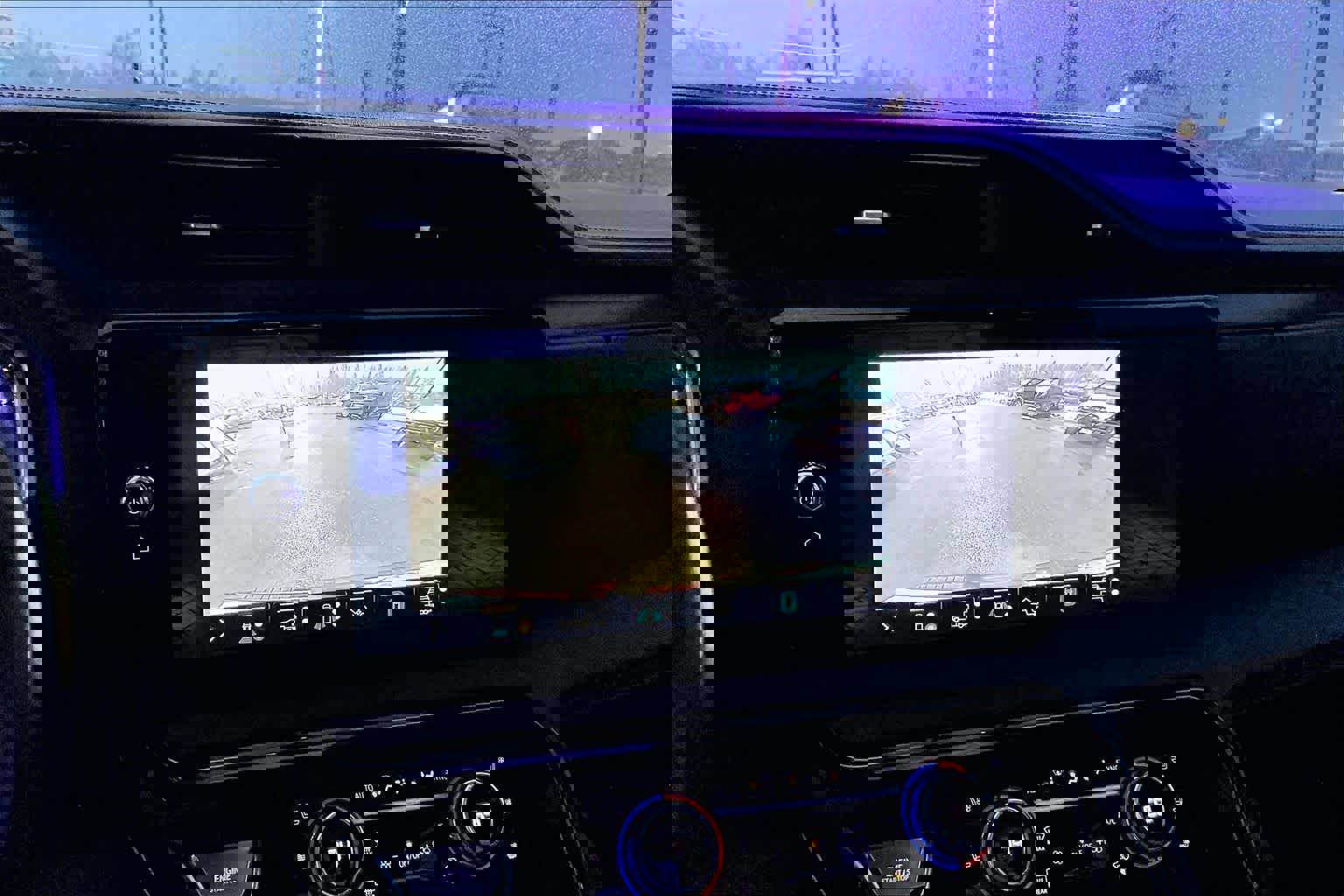 Used 2022 GMC Sierra 1500 AT4 w/ AT4 Premium Package image 27