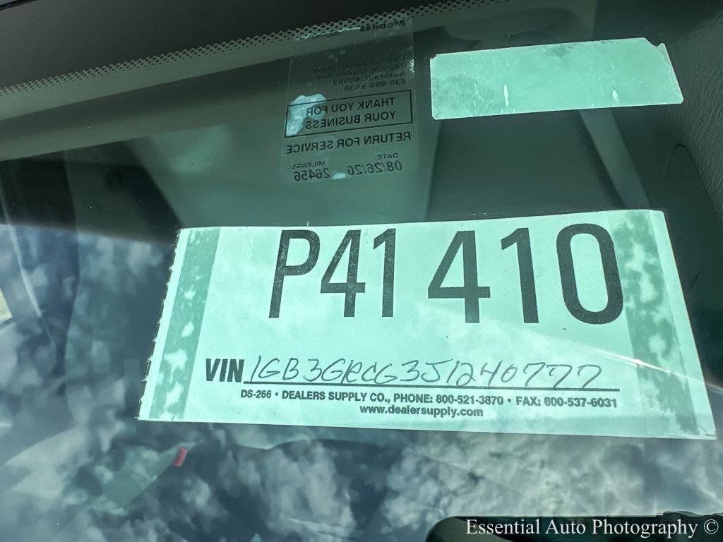 Used 2018 Chevrolet Express 3500 w/ Power Convenience Package image 29