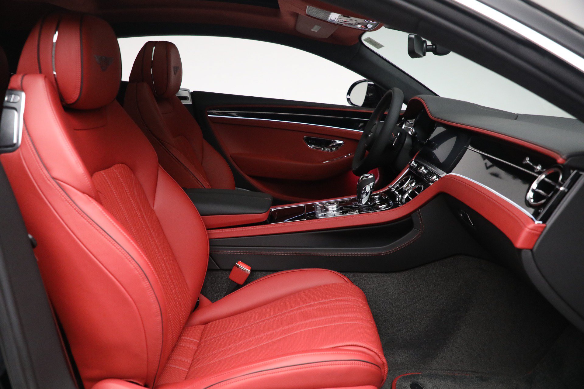 Certified 2023 Bentley Continental GT Mulliner AWD/4WD image 27