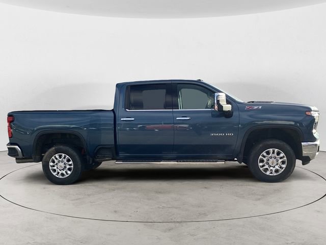 Used 2024 Chevrolet Silverado 3500 LTZ image 6