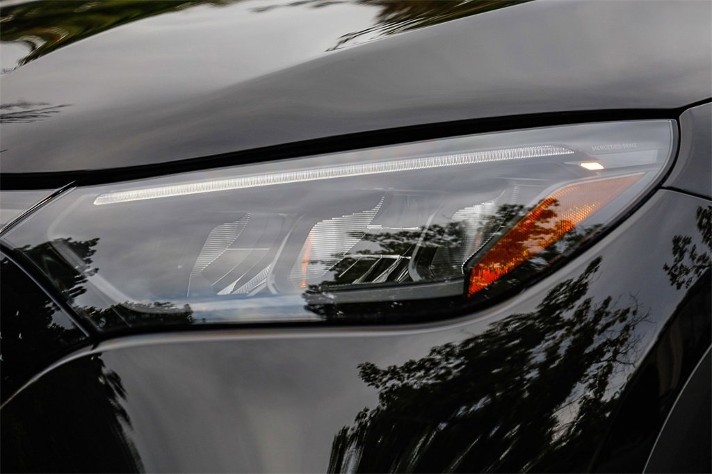 Used 2023 Mercedes-Benz EQE 350+ 4MATIC SUV image 7