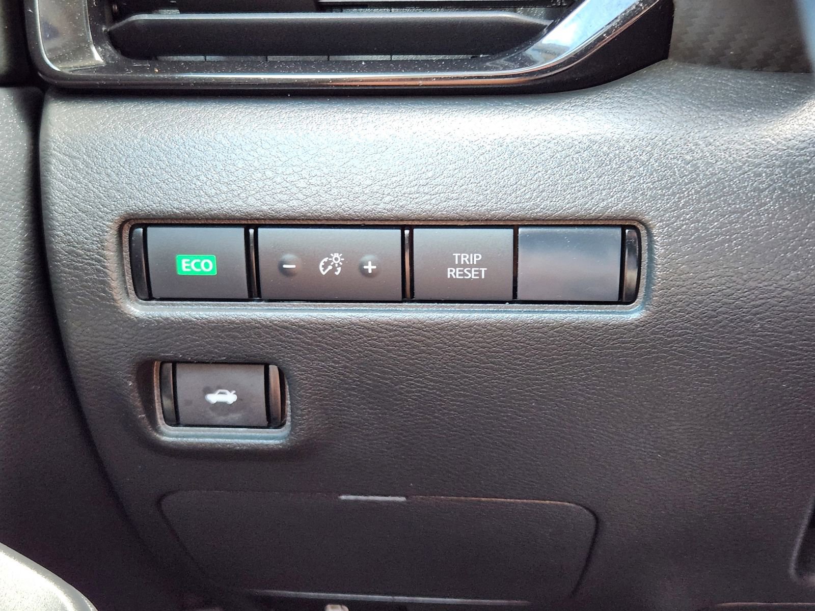 Used 2021 Nissan Sentra SV image 23