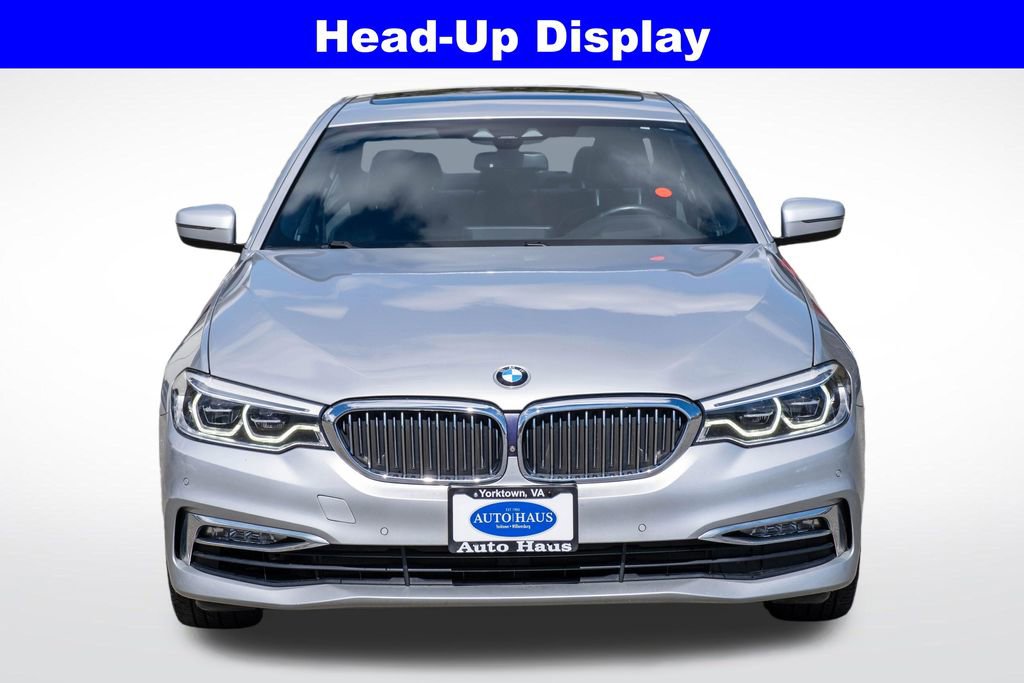 Used 2017 BMW 540i xDrive image 11
