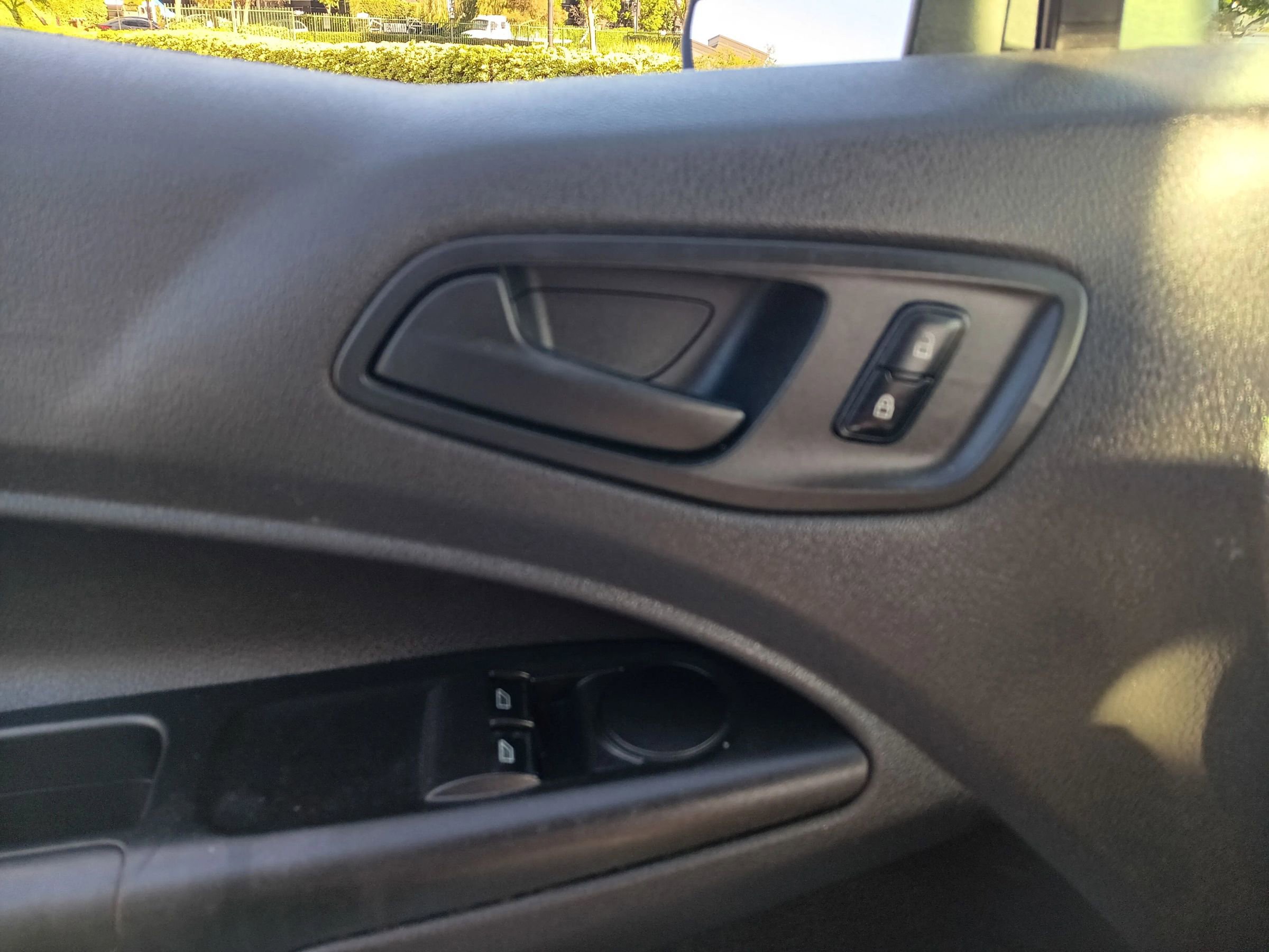 Used 2014 Ford Transit Connect XL image 21