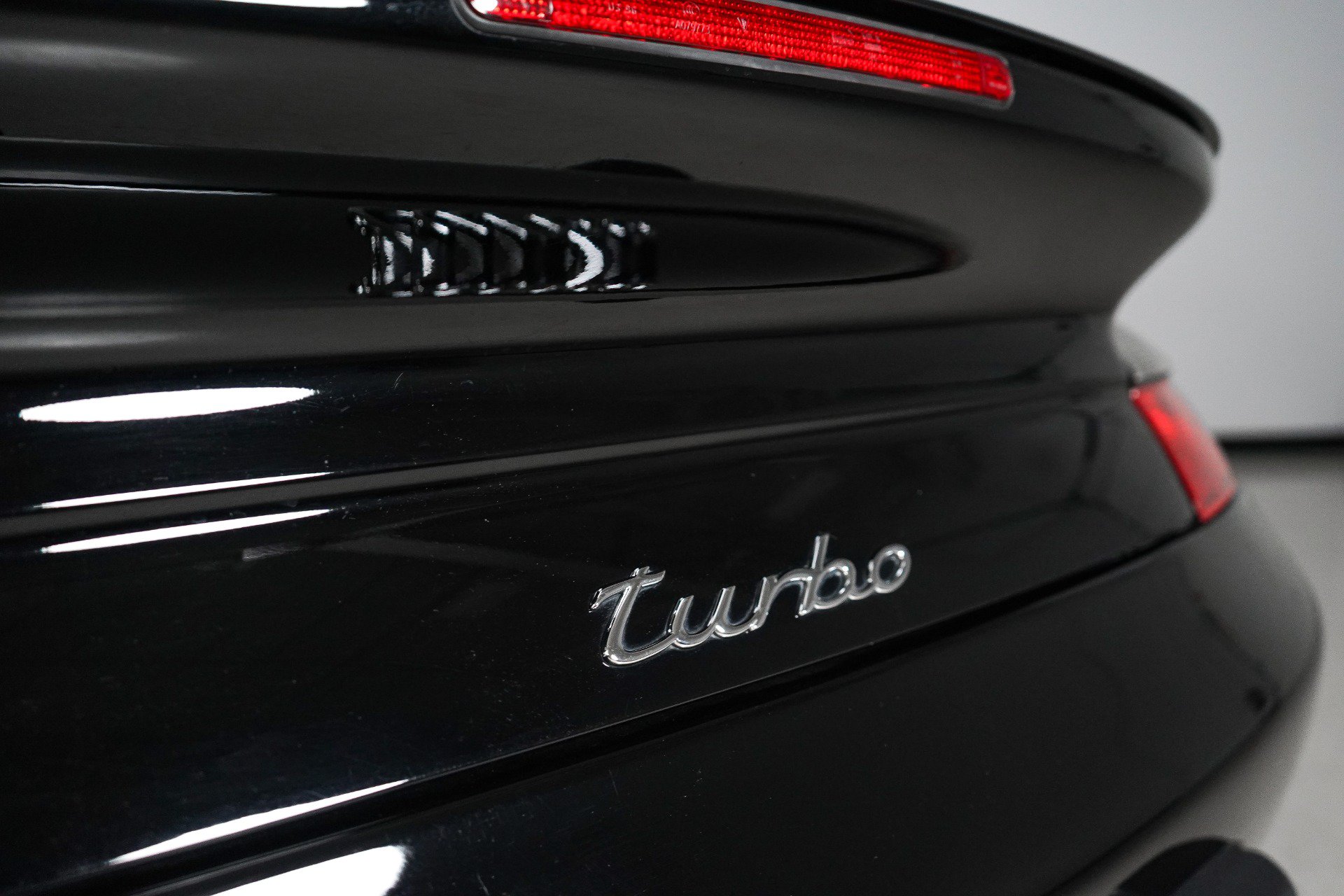 Used 2001 Porsche 911 Turbo AWD/4WD image 12