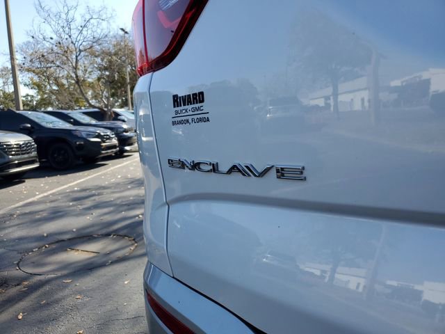 Used 2022 Buick Enclave Essence image 7