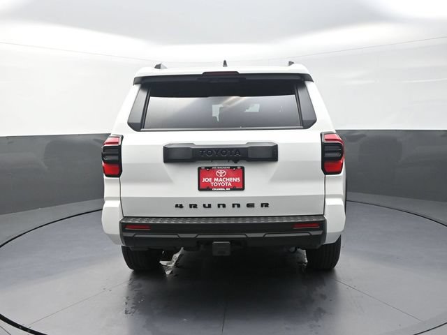 Used 2026 Toyota 4Runner SR5 RWD image 7
