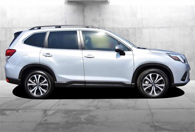 Used 2024 Subaru Forester Limited image 5