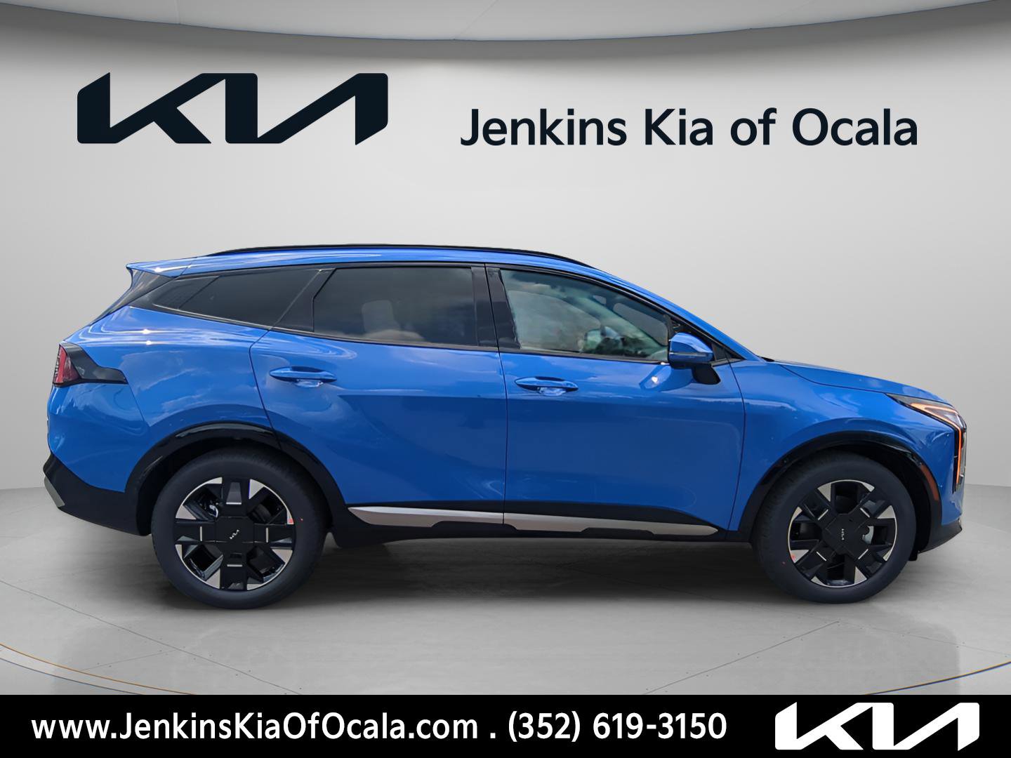 New 2026 Kia Sportage SX FWD image 2