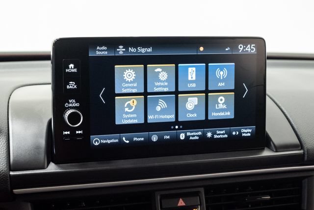 Used 2025 Honda Pilot Touring image 18