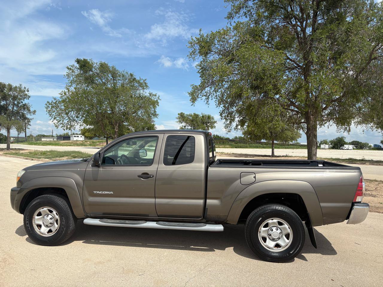 Used 2009 Toyota Tacoma PreRunner RWD image 8
