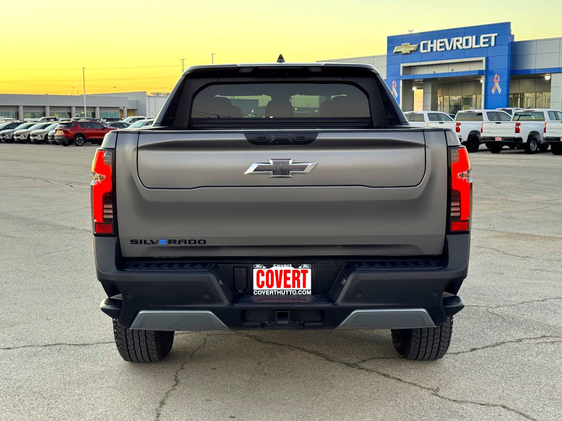 Used 2026 Chevrolet Silverado EV Trail Boss w/ Premium Package image 9