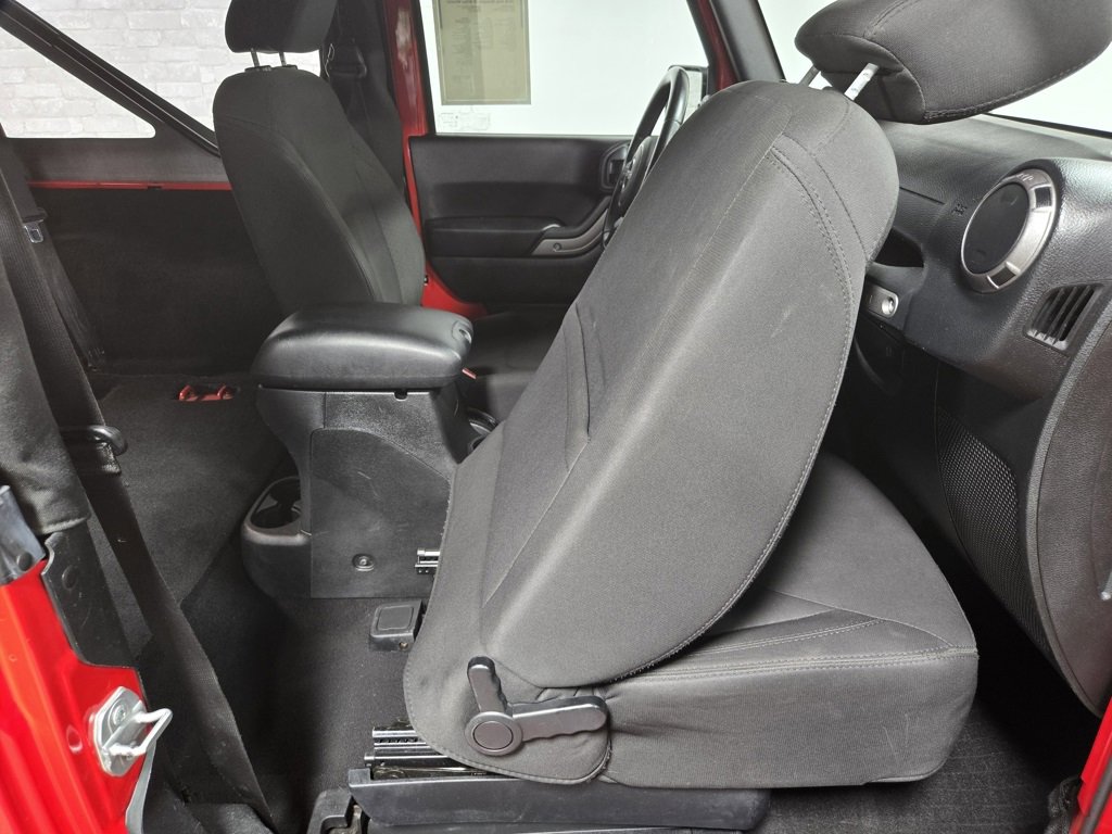 Used 2018 Jeep Wrangler Willys Wheeler image 40