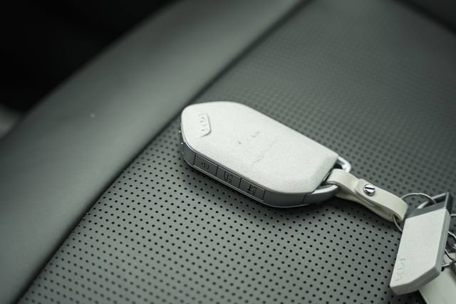 Used 2026 Kia EV9 Light RWD image 52