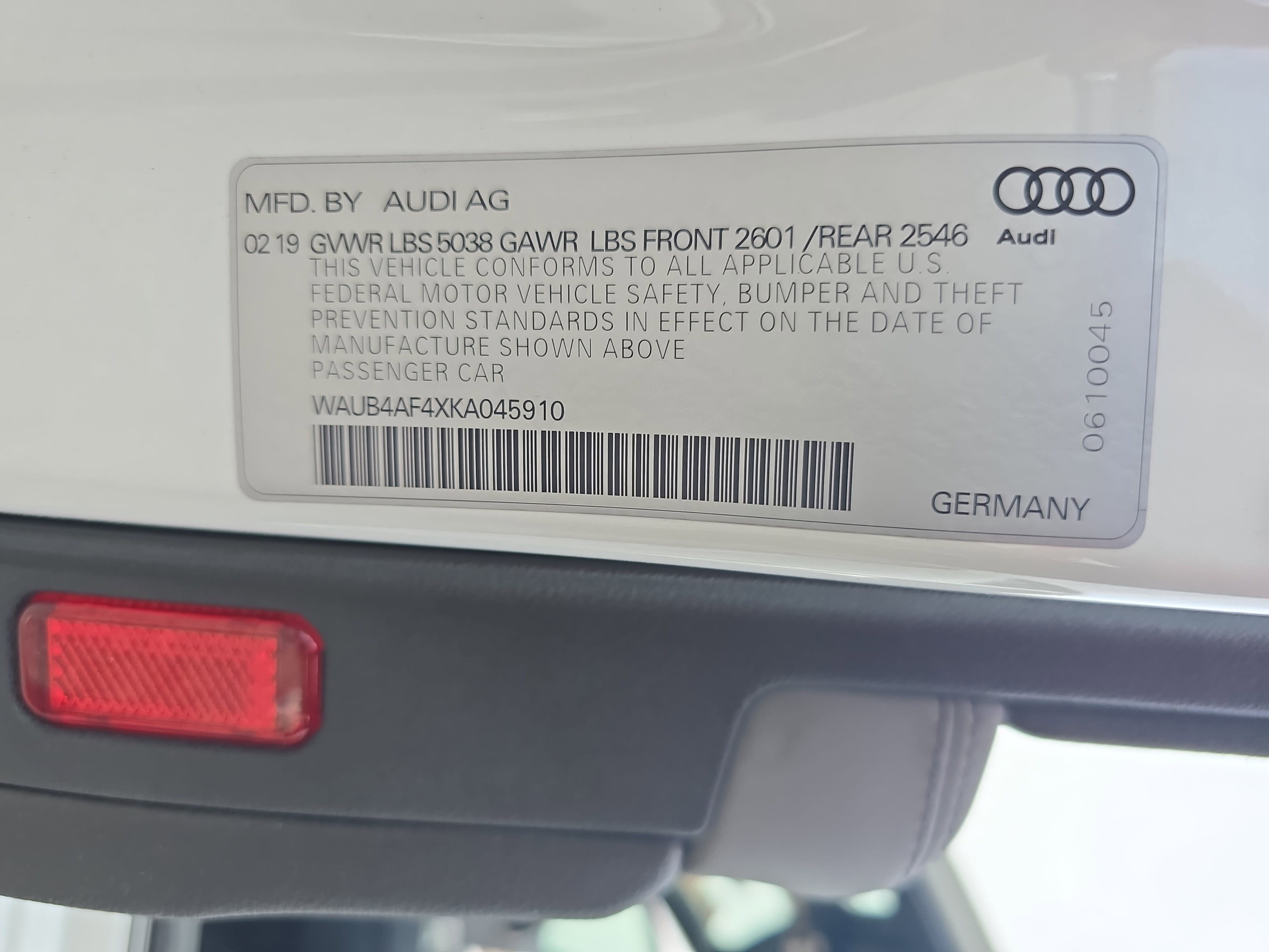Used 2019 Audi S4 Premium Plus w/ Premium Plus Package image 33