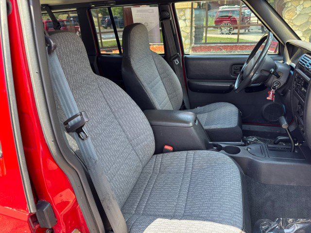 Used 2001 Jeep Cherokee Sport image 33