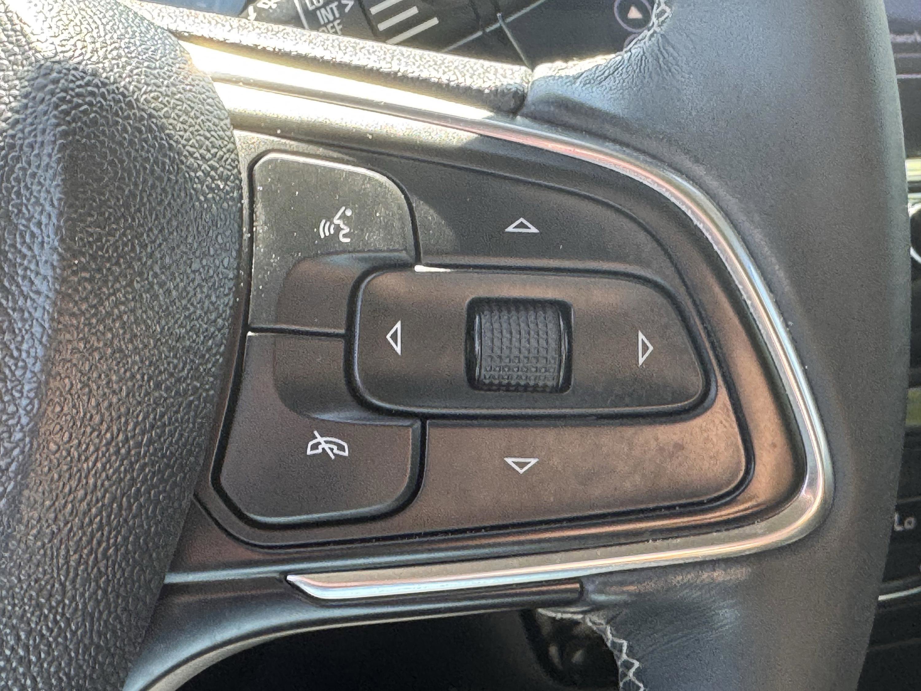 Used 2022 Buick Encore GX Select FWD image 24