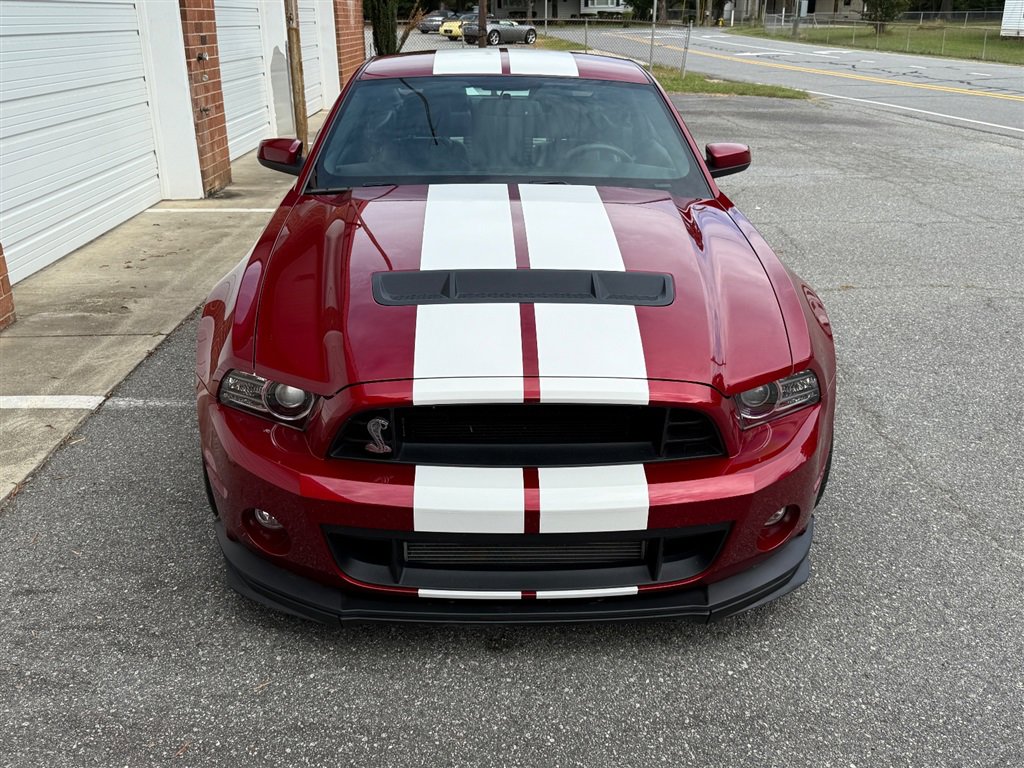 Used 2014 Ford Mustang Shelby GT500 w/ SVT Track Pack image 9