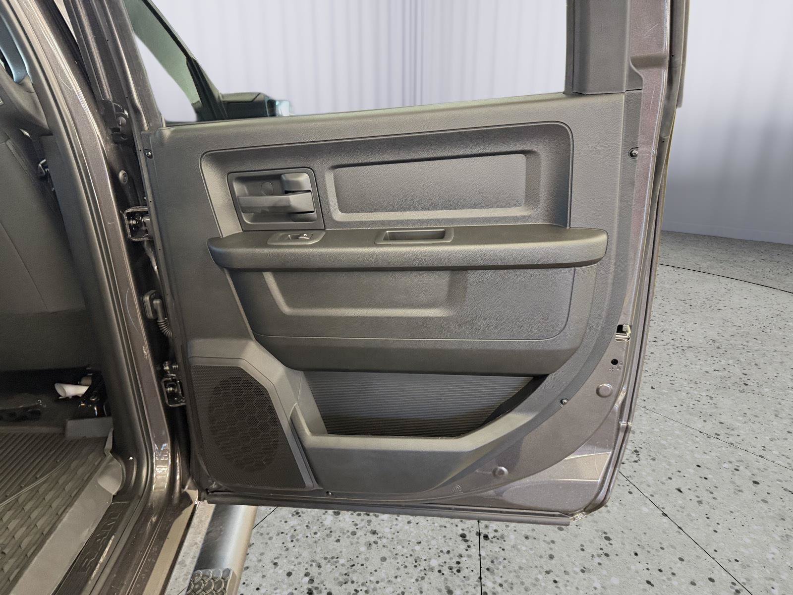 New 2026 RAM 2500 Tradesman AWD/4WD image 36