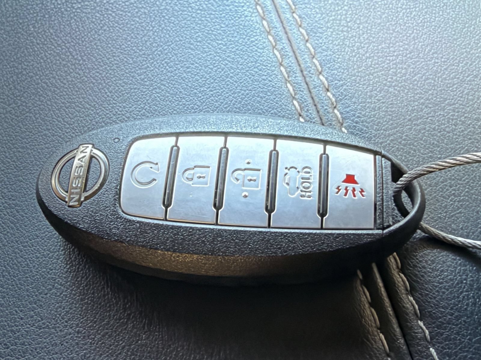 Used 2025 Nissan Altima 2.5 SV FWD image 17