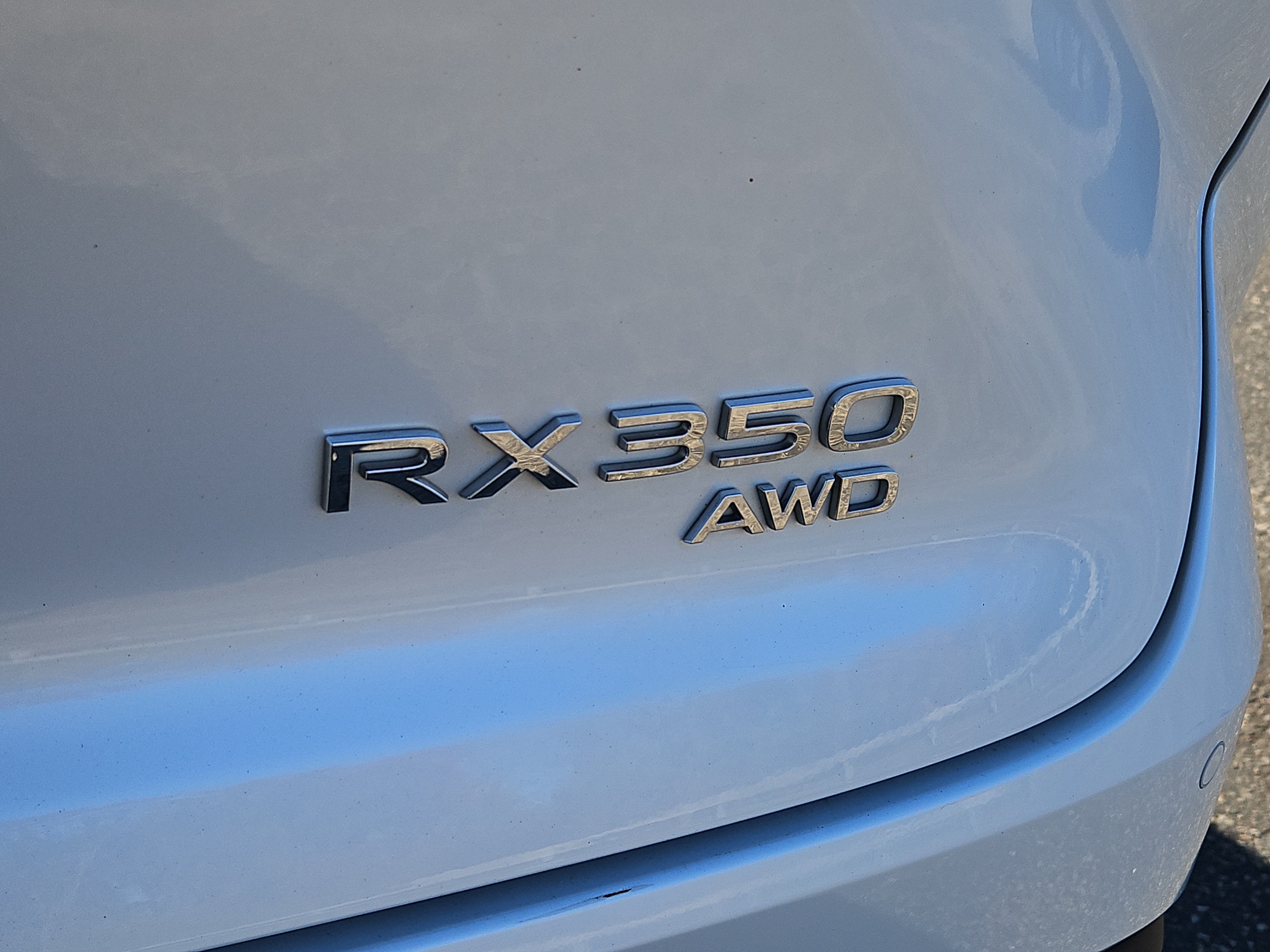 Used 2024 Lexus RX 350 Premium w/ Accessory Package (Z1) AWD/4WD image 5