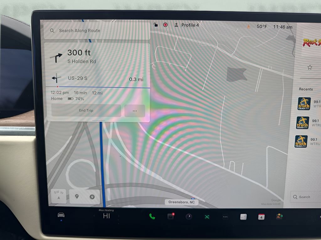 Used 2021 Tesla Model S Plaid image 21