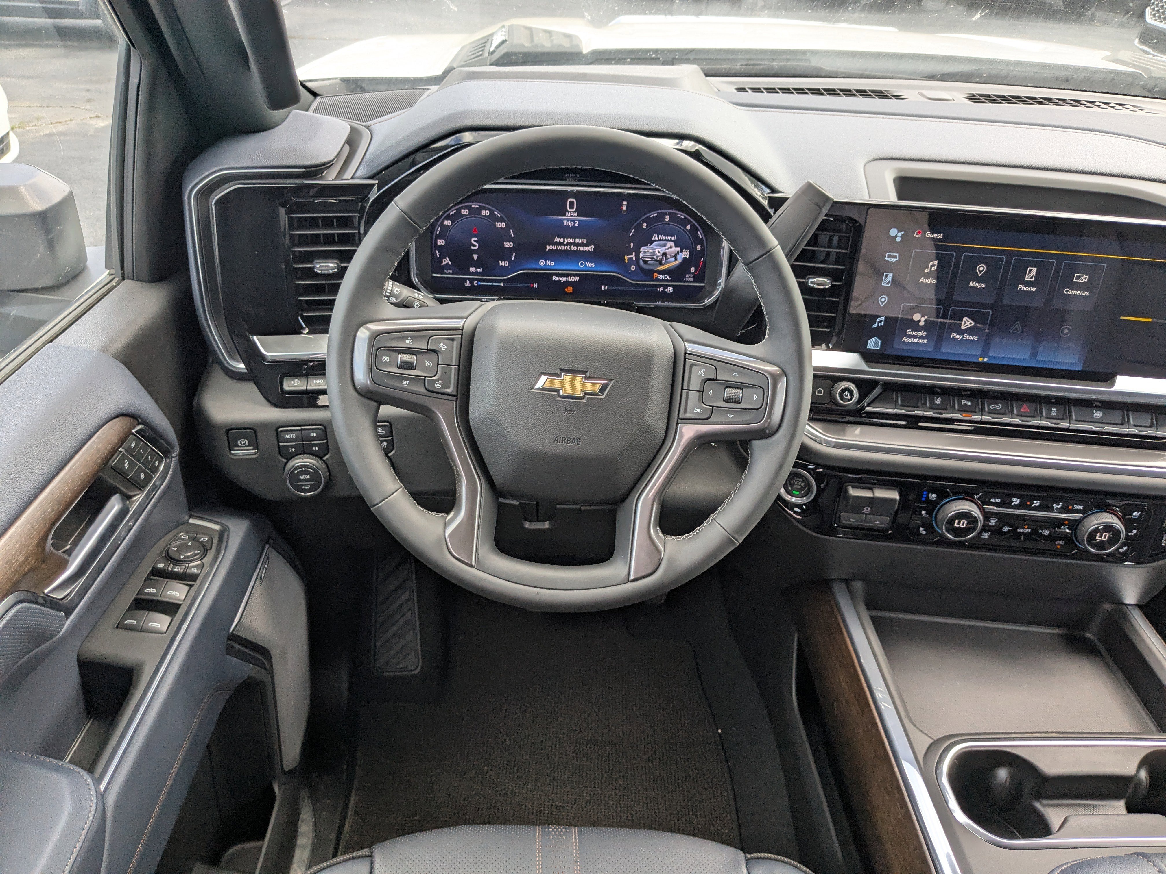 New 2024 Chevrolet Silverado 3500 High Country w/ High Country Premium Package image 4