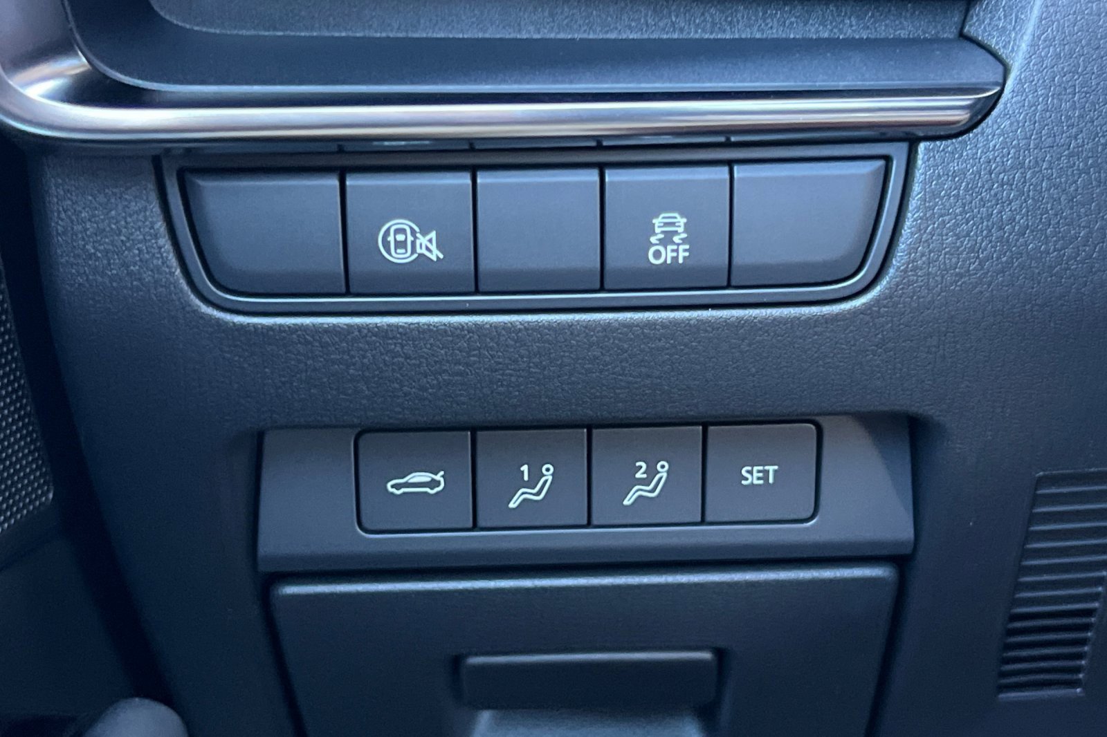 New 2026 MAZDA MAZDA3 Carbon image 27