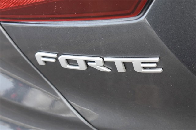 Certified 2023 Kia Forte LXS w/ LXS Technology Package image 14