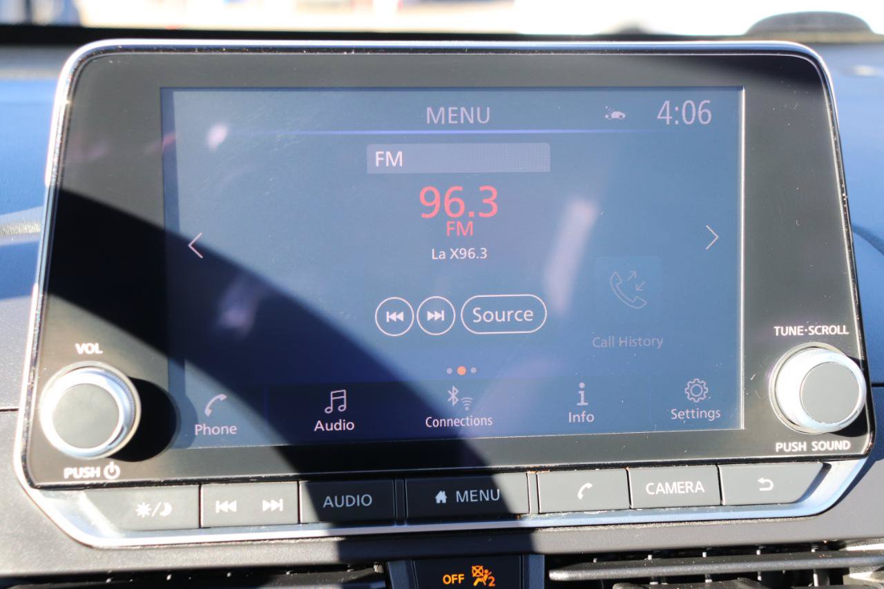 Used 2025 Nissan Altima 2.5 SV AWD/4WD image 30